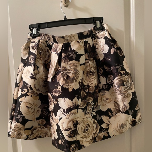 I. N. San Francisco Size9 Flower Bubble Skirt - Picture 3 of 4